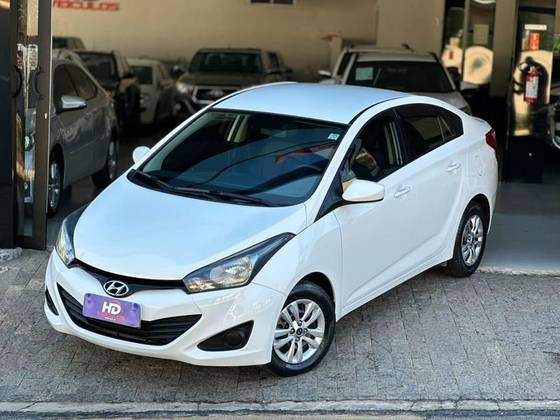 HYUNDAI HB20S 1.6 COMFORT PLUS 16V FLEX 4P AUTOMÁTICO HYUNDAI HB20S 1.6 COMFORT PLUS 16V FLEX 4P AUTOMÁTICO